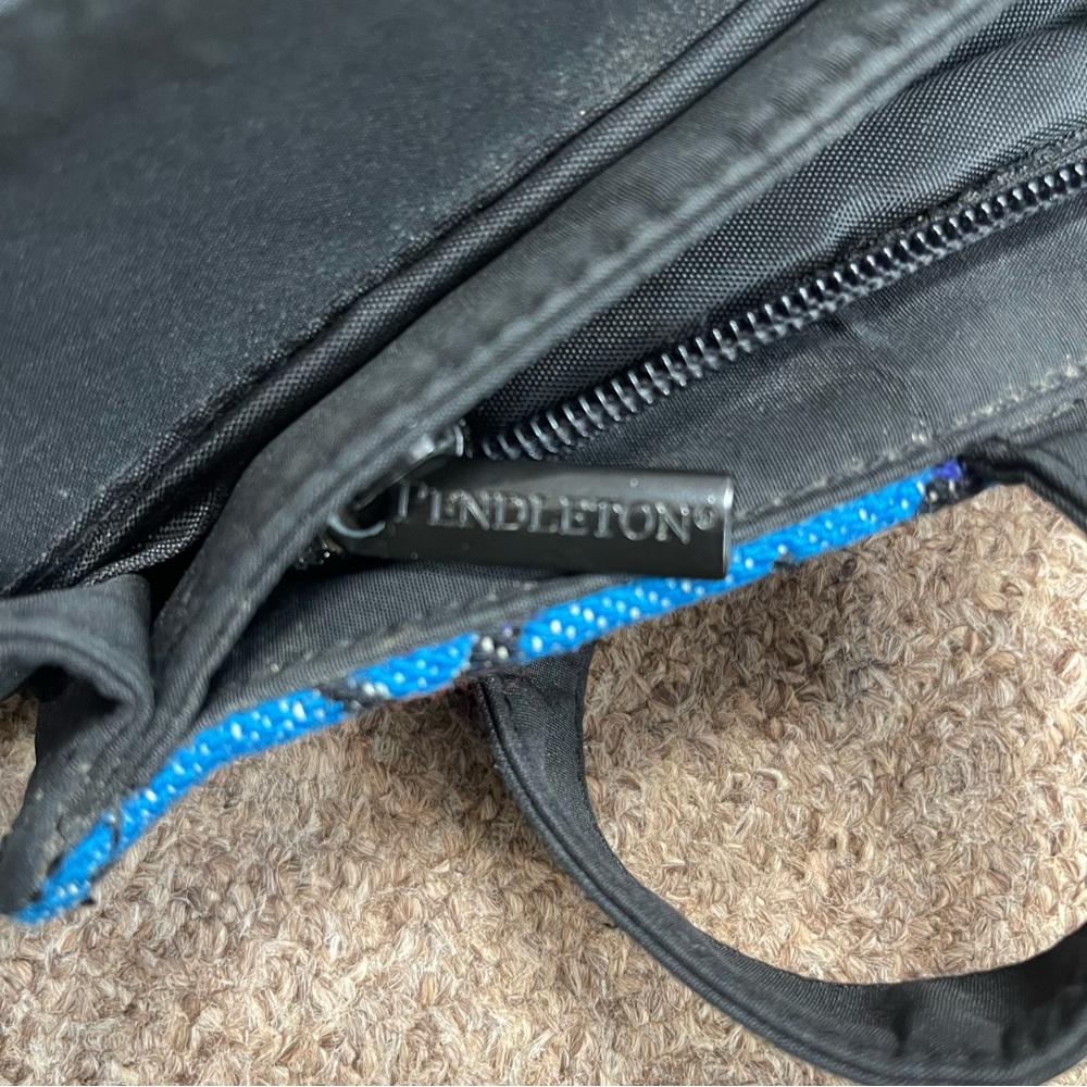 PENDLETON 👜 - Picture 5 of 8